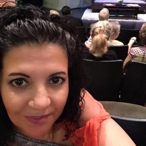 Meet your Posher, Ana